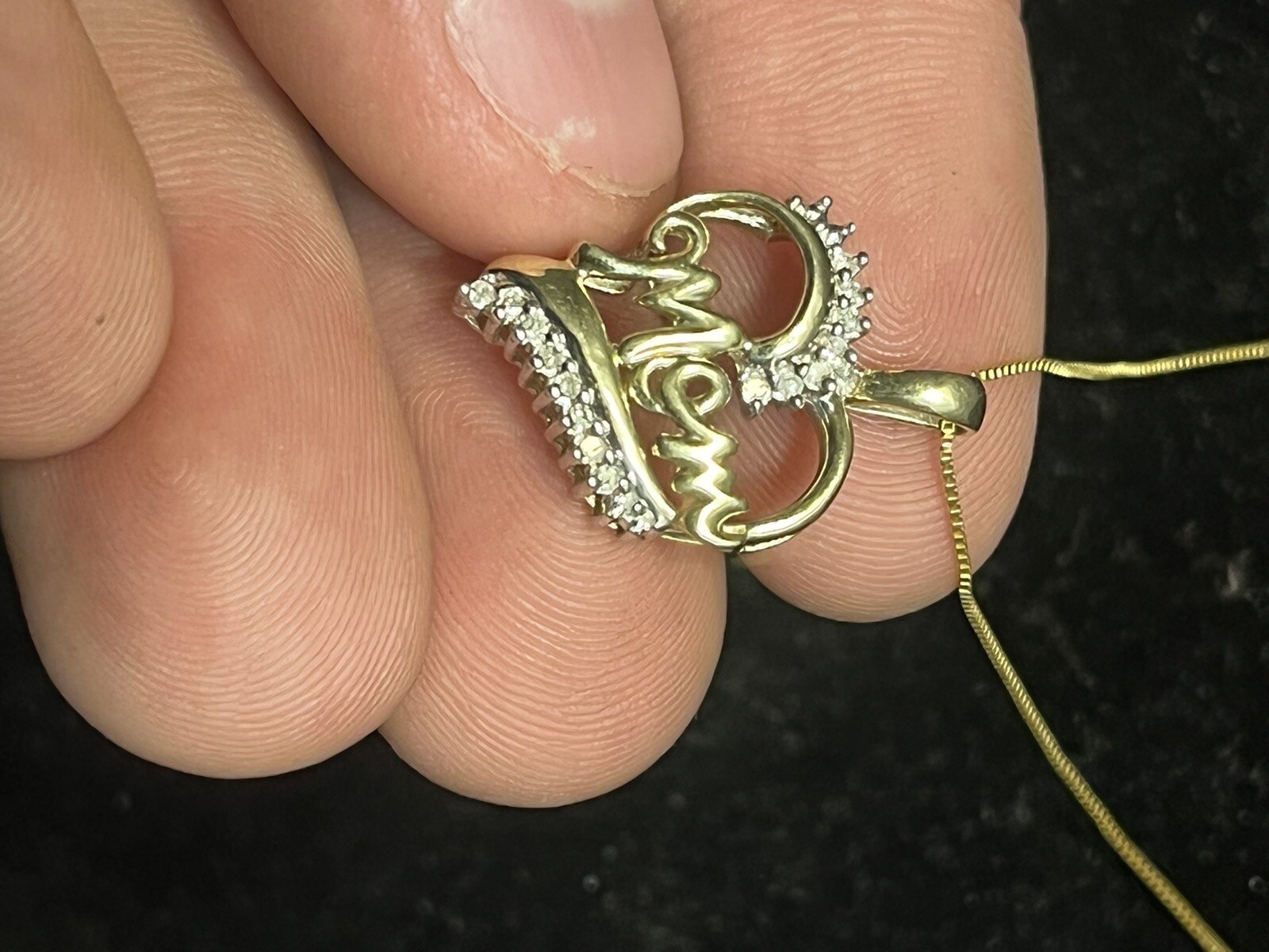 10K Yellow Gold “Mom” Diamond Pendant With 14K Yellow Gold Necklace 21in WOW