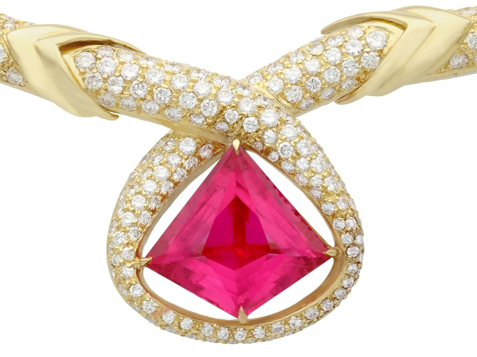15.65 Ct Pink Tourmaline and 6.90 Ct Diamond 18k Yellow Gold Necklace Vintage