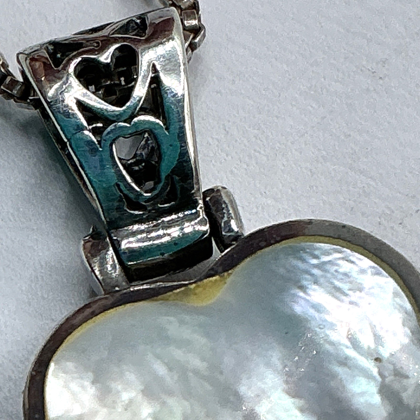 Sterling Silver Reversible Heart Pendant Blue Stone Mother Of Pearl 24” Necklace