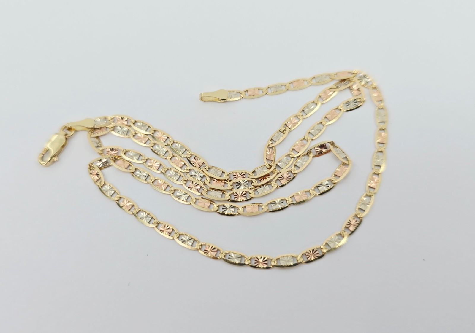 Unique 14K Tri Tone Multi Color Gold Diamond Cut Valentino Link Chain Necklace
