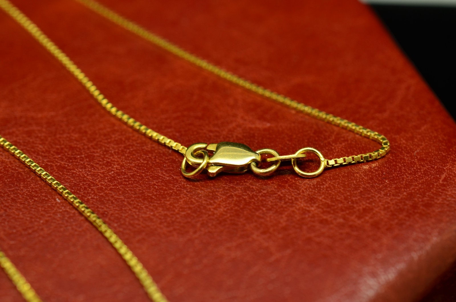 30″ 14K Yellow Gold Box Chain Necklace Very Thin & Delicate 0.7mm 3.4 grams
