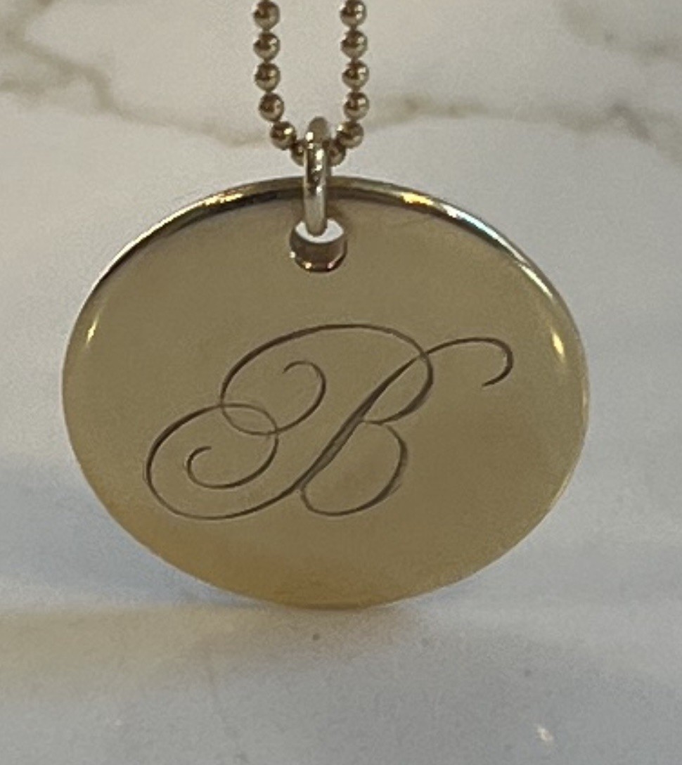 TIFFANY & Co. Notes 18K Gold Alphabet Letter B Disc Round Pendant Necklace LARGE