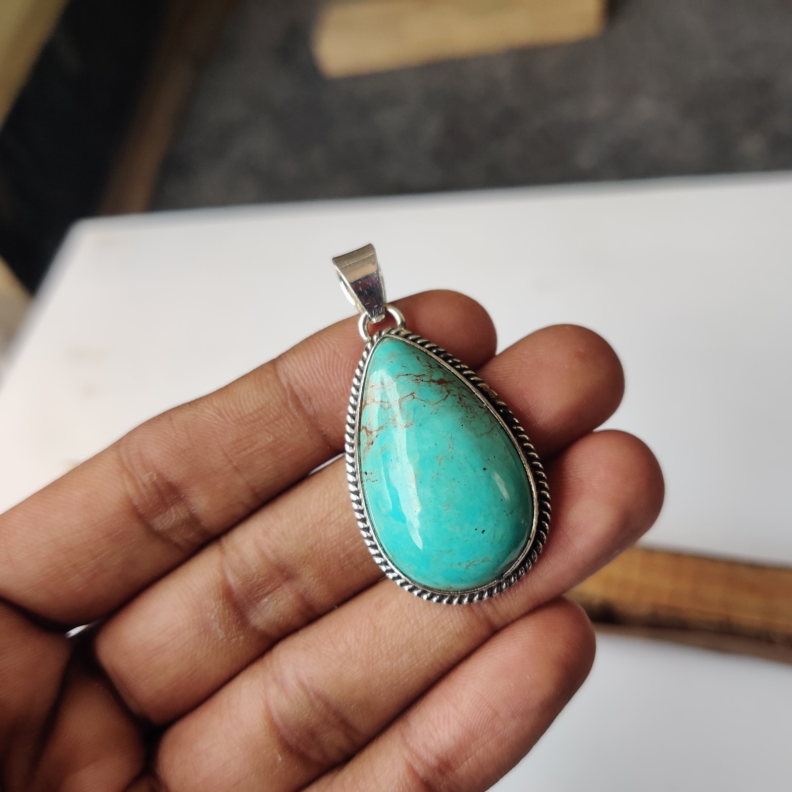 Mohave Turquoise Pendant 925 Sterling Silver Neck Jewelry Handmade Gift BT992
