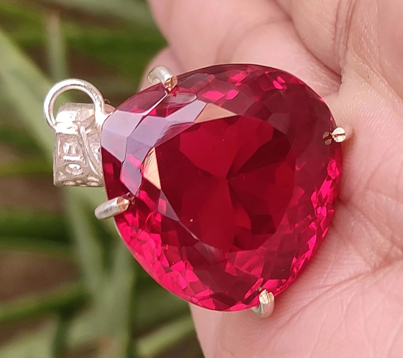 Certified 72.05 Ct Natural Red Red Ruby 925 Solid Silver Pendant Loose Gemstone