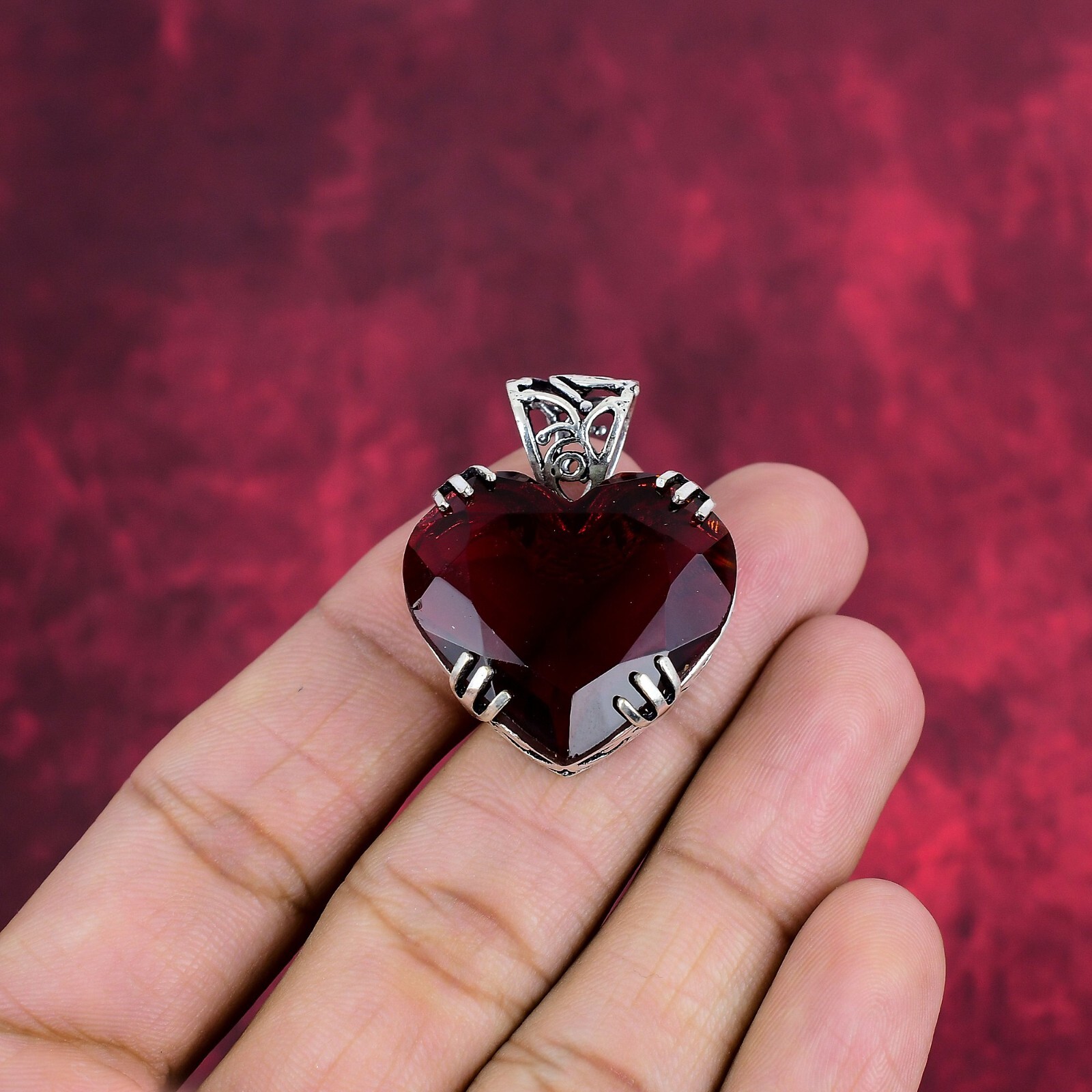 Red Garnet Gemstone Handmade 925 Sterling Silver Amazing Pendant Jewelry