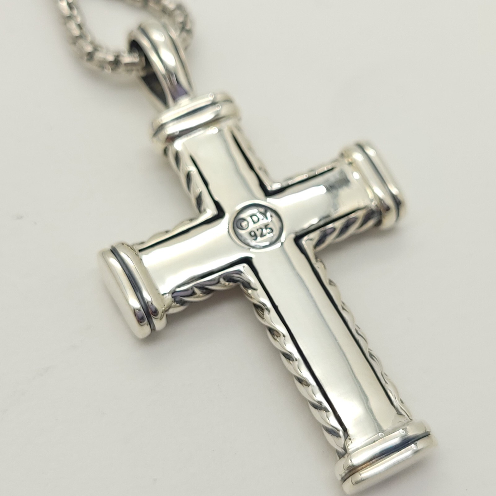 David Yurman Sterling Silver Black Diamond Large Chevron Cross with 20 in Chain
