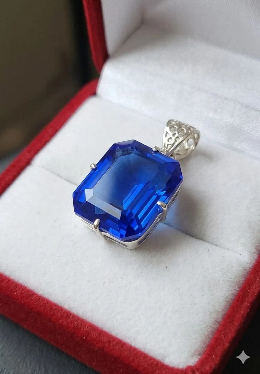 Natural 21 Ct Blue Sapphire Solid Silver Emerald Cut Pendant Certified Gemstone