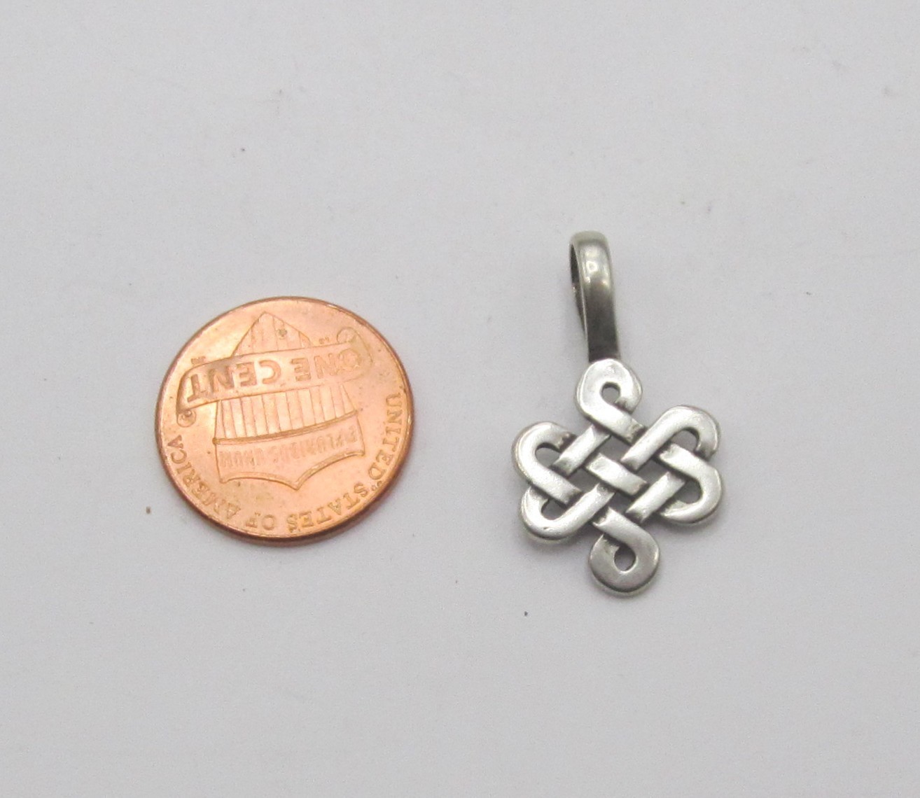 Sterling Silver 925 Celtic Pendant Charm New Jewelry New Fashion