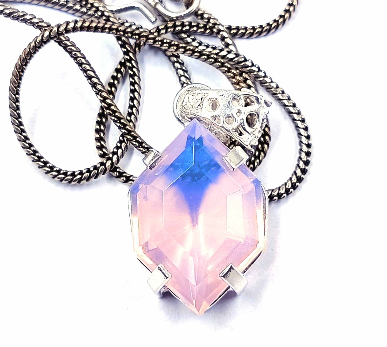 FANCY CUT 31 CT LIGHT PINK OPAL 925 STERLING SILVER PENDANT WITH FREE CHAIN KKO