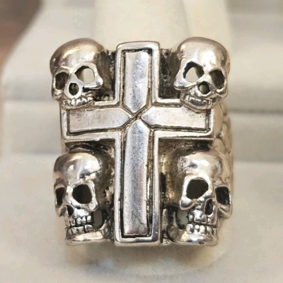 Gothic Skull Cross Sterling Silver Ring Size 9 US Band 16.07 grams