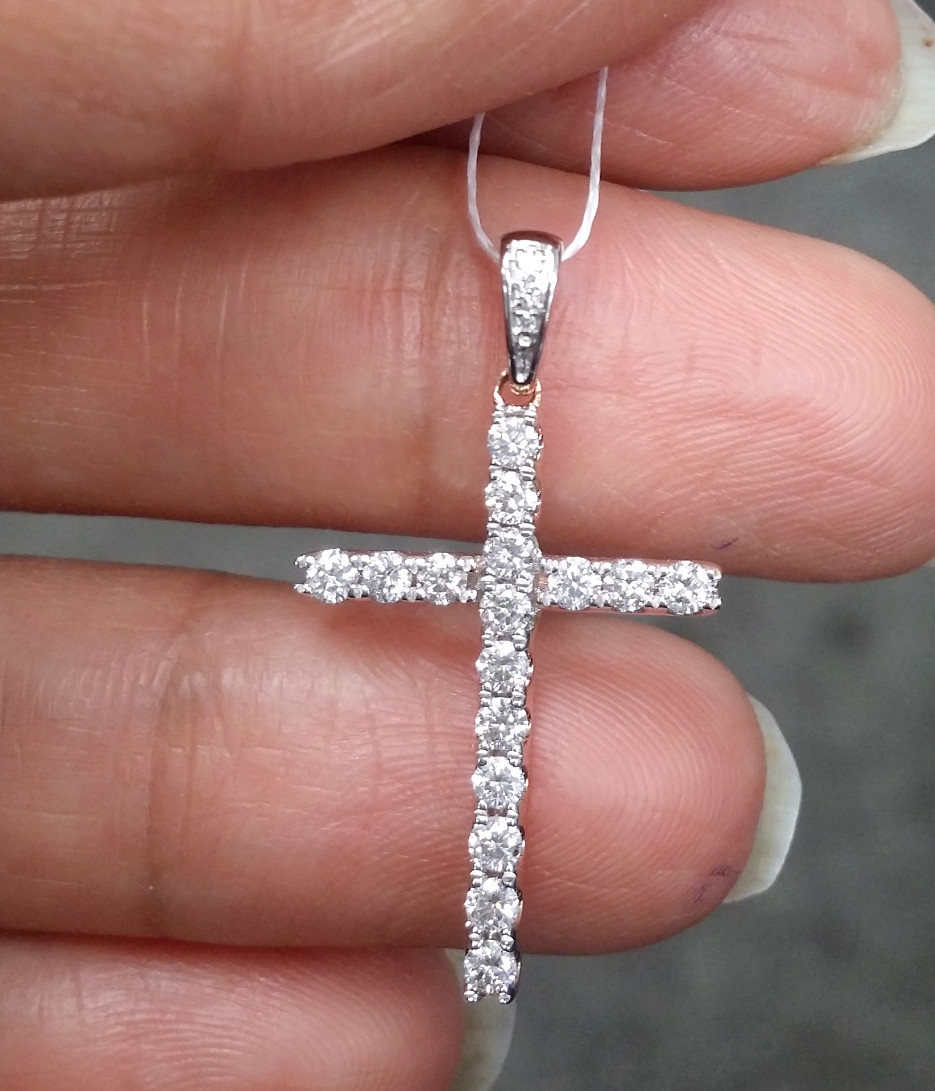 DEAL! 0.55 CTW ROUND DIAMOND CLUSTER CROSS PENDANT CHARM IN 14K GOLD 28 MM
