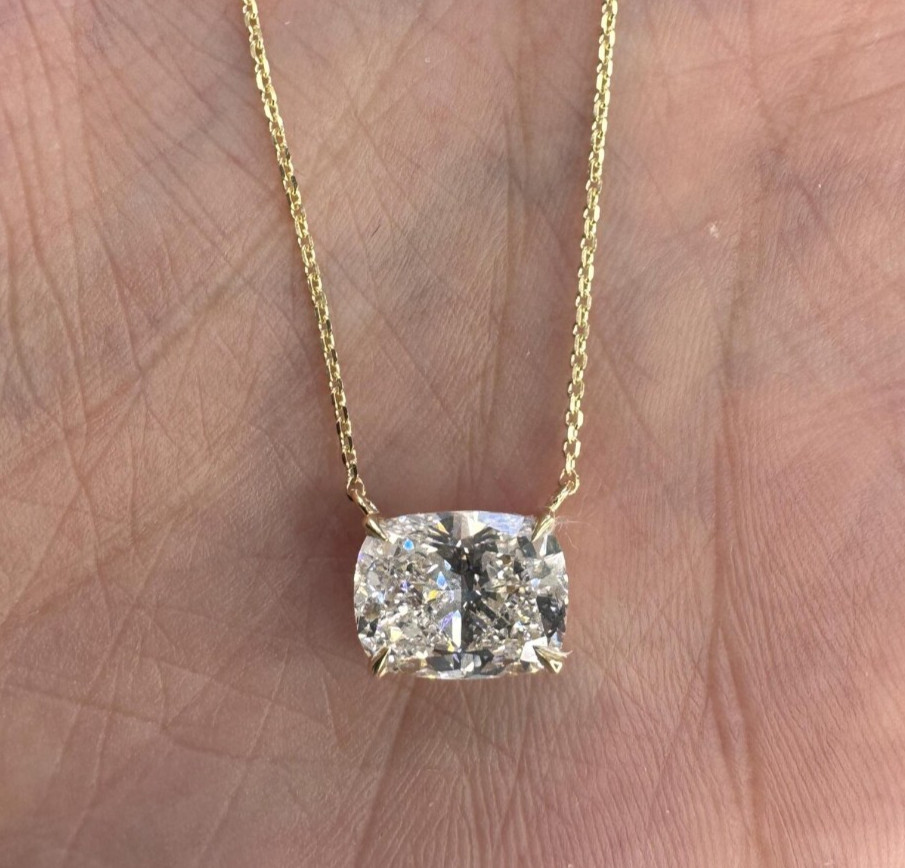 5Ct Cushion-Cut EF/VS1 Lab Grown Diamond Prong Necklace& Pendant 14k Yellow Gold