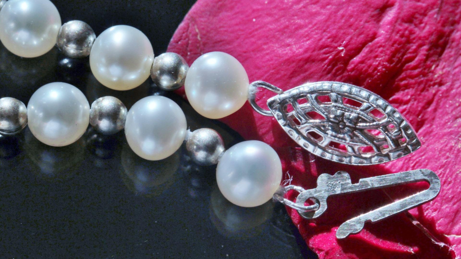 925 sterling silver 18.0″ necklace 5mm cultured pearl silver bead 13.6g