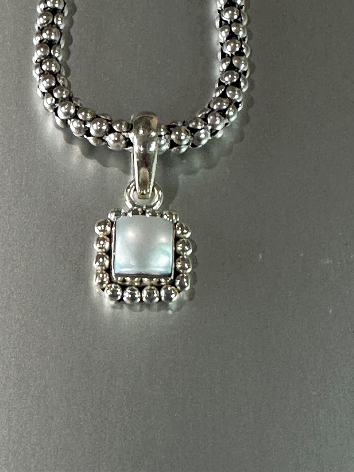 Silpada 925 sterling silver popcorn chain with button pearl pendant
