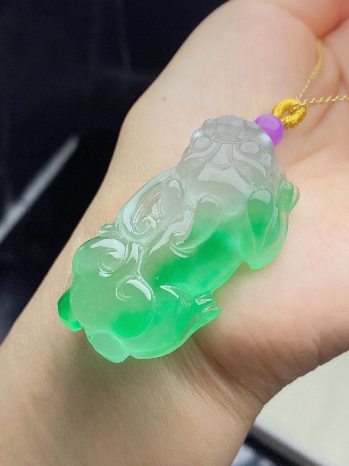 Natural Jadeite light Green Carved Pixiu Lucky Pendant +Necklace Amulet