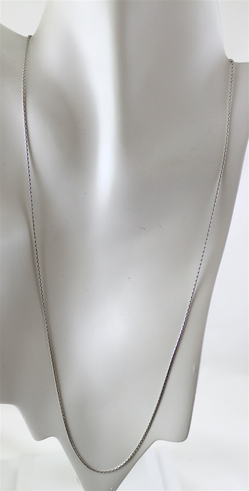 Sterling Silver Round Box Chain 24″ Length Spring Ring Clasp New w/o Tag