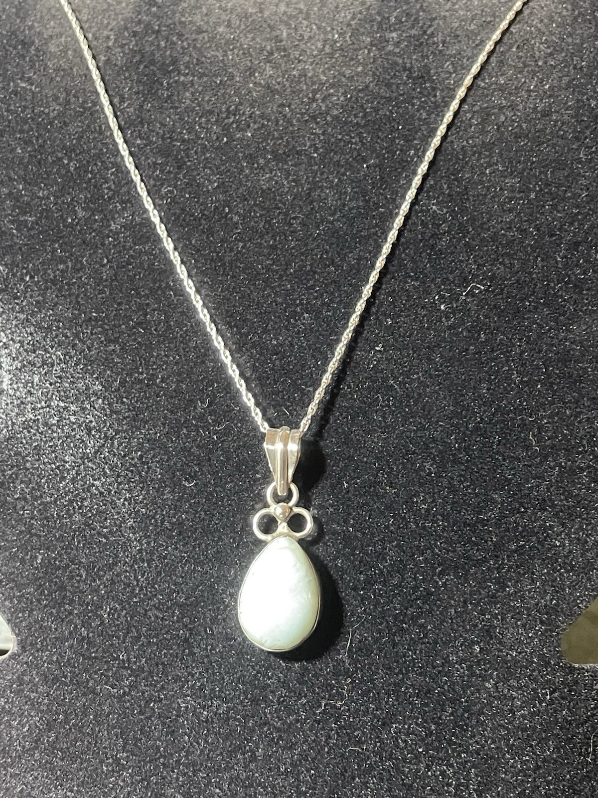 925 Sterling Silver Larimar Pendant On 16-17 Inch Chain