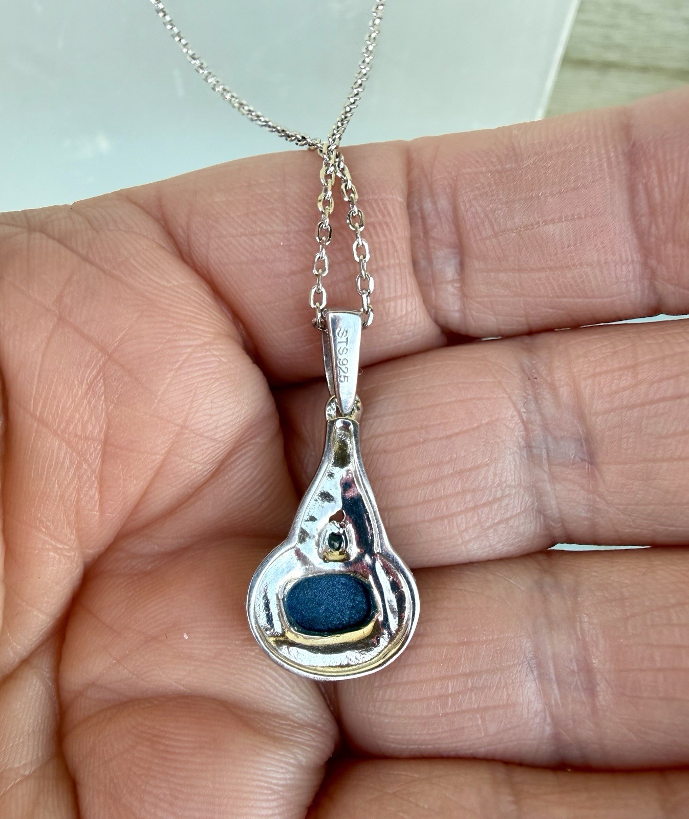 Signed STS 925 Sterling Silver Blue Star Sapphire & Apatite Pendant Necklace 18”