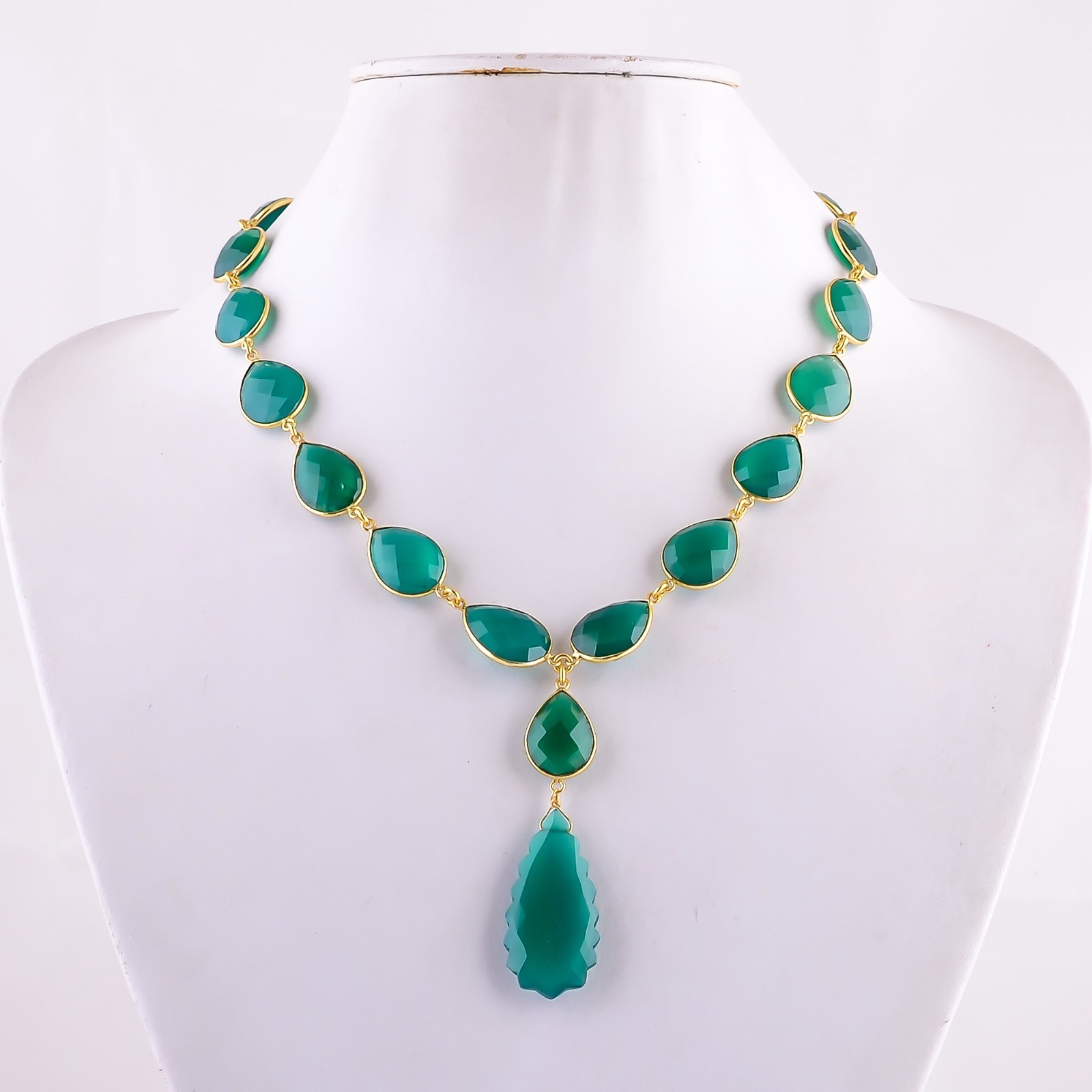 Exclusive Green Onyx Pear Gemstone Charm Necklace Silver or Gold Plated Chain