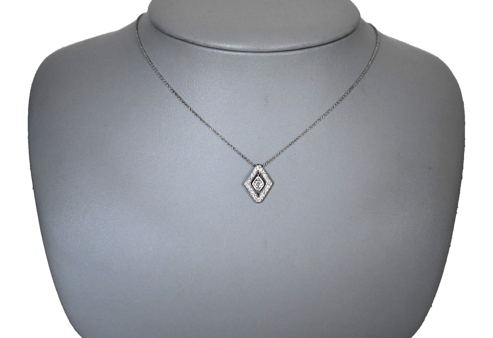 NEW ROBERTO COIN *DIAMANTE* 18K WHITE GOLD & DIAMOND Small Pendant Necklace