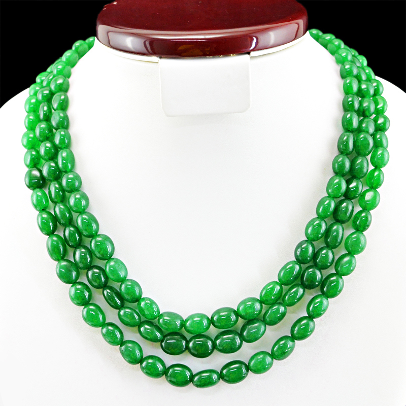 569.50 CTS EARTH MINED 3 STRAND RICH GREEN EMERALD OVAL SHAPED BEADS NECKLACE
