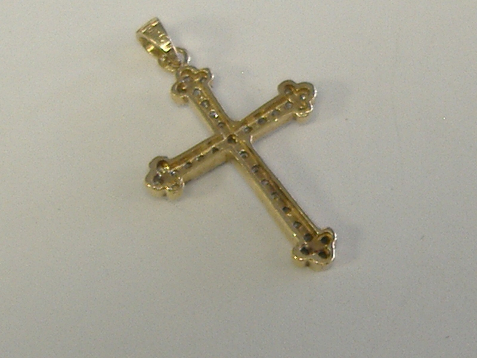 VINTAGE 10K GOLD 0.17 CT TW NATURAL DIAMONDS CROSS 1,1/8″ LONG