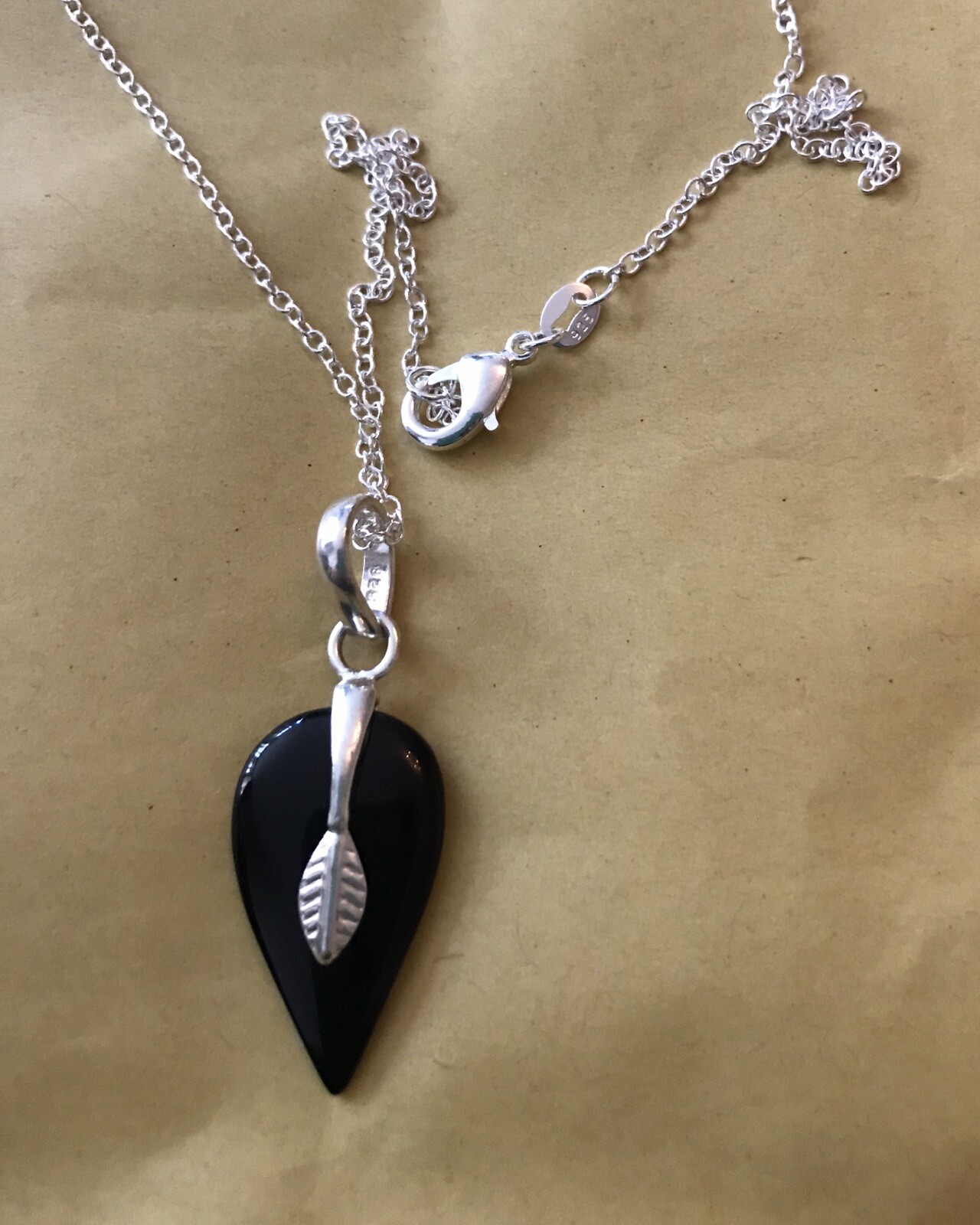 Black Onyx Modernist 925 Silver Pendant and Chain 20”.Leaf Design.UK SELLER.NEW