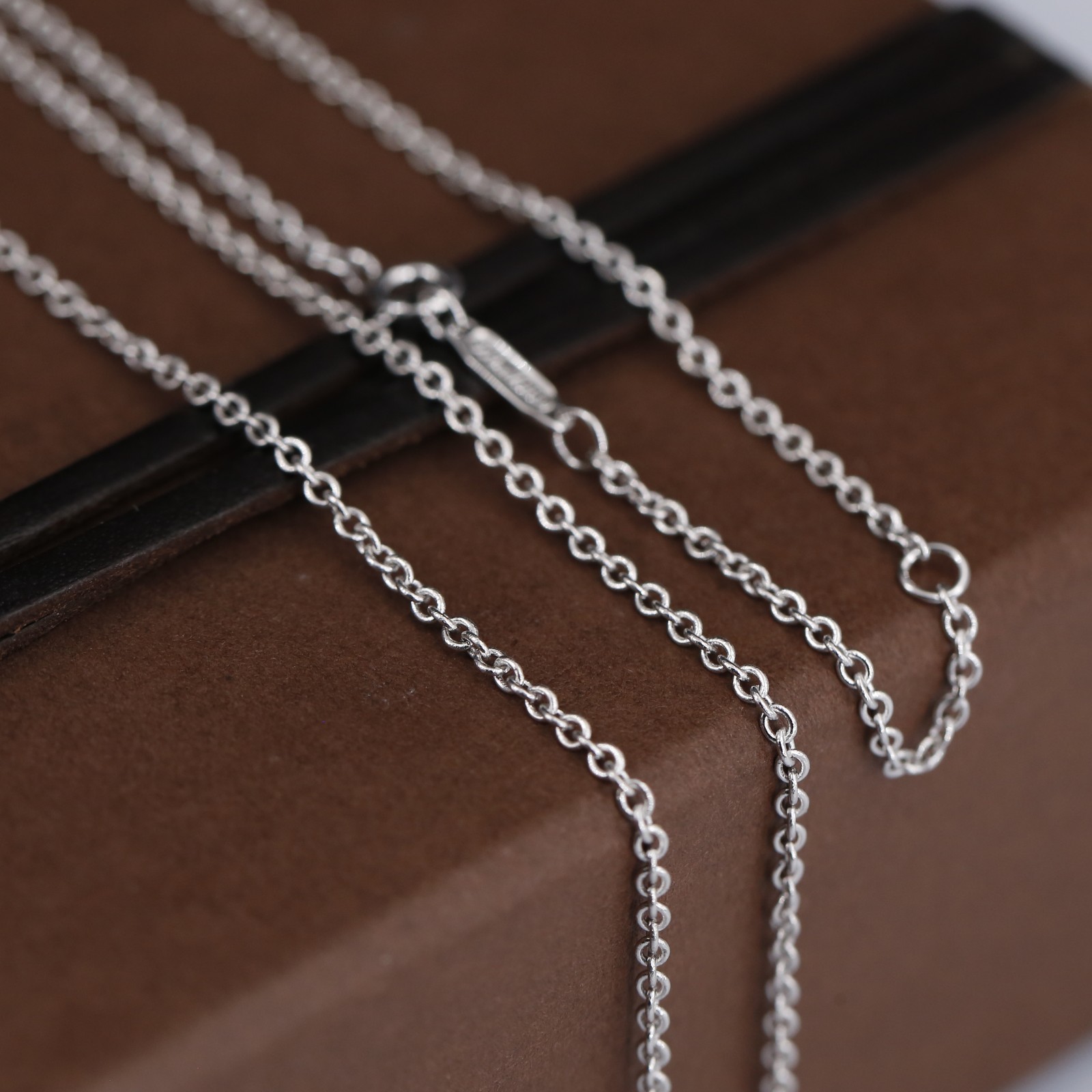 Genuine 18CT Solid White Gold Belcher Chain 60cm/65cm