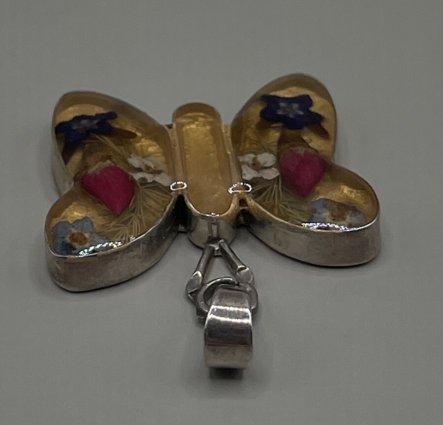Women’s Pendant Sterling 925 Dried Pressed Floral Butterfly Resin 1.25”