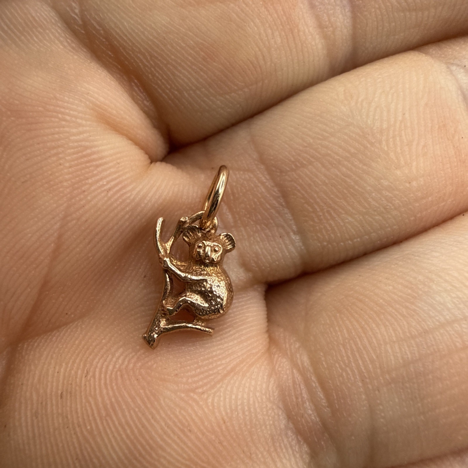 SOLID 9K 9ct ROSE GOLD 3D KOALA on BRANCH AUSTRALIAN ANIMAL Charm/Pendant
