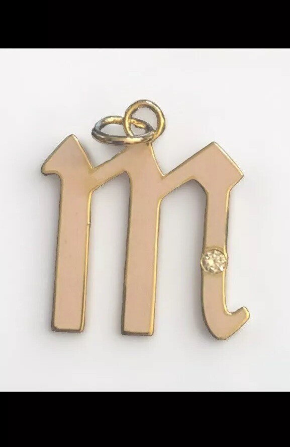 Foundrae Pendant