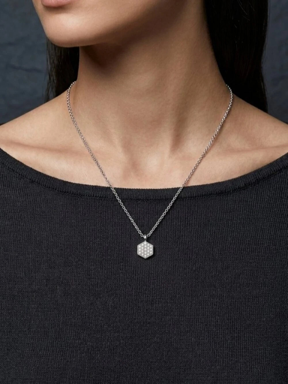 Maison Birks Bee Chic 18K White Gold 0.16ct Diamond Necklace 15-18″ w/ Box
