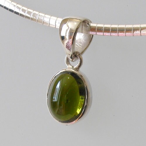 Green Tourmaline Pendant in Sterling Silver – 2.5 Carats, Eye Clean Oval Gem