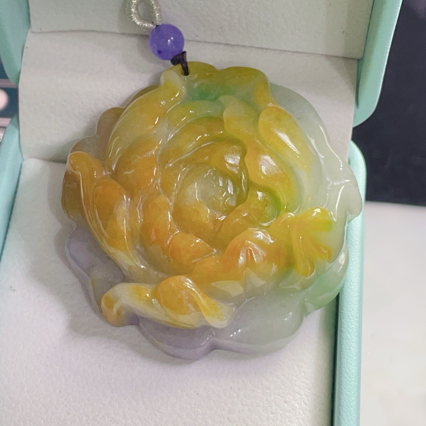 Natural Jadeite light purple Carved flower Amulet Pendant jade luck 花.