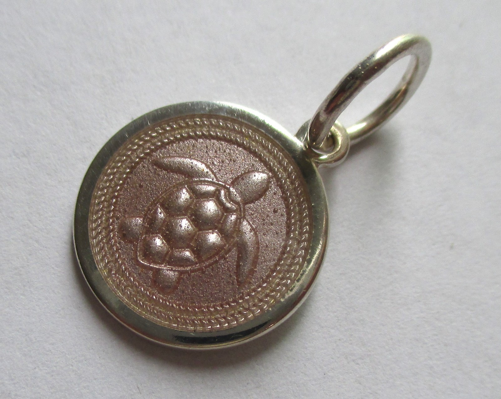 STERLING SILVER ENAMEL ADVENTURE AWAITS SEA TURTLE CHARM PENDANT LOLA 925