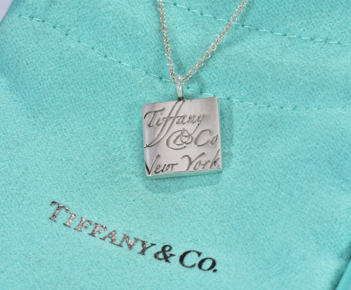 16.5″ Tiffany & Co Silver NY Notes Square Wavy Pendant Necklace in Pouch Rare