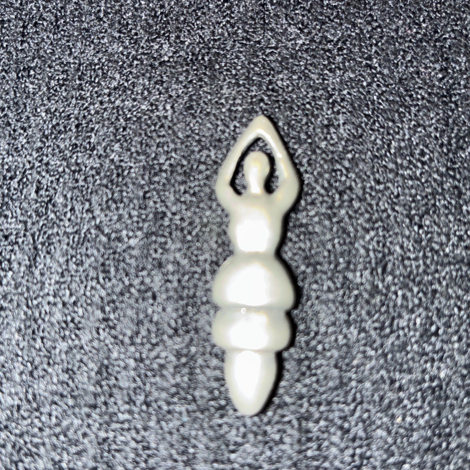 Feminine Charm Pendant Fertility Moon Goddess Female Childbirth Mother