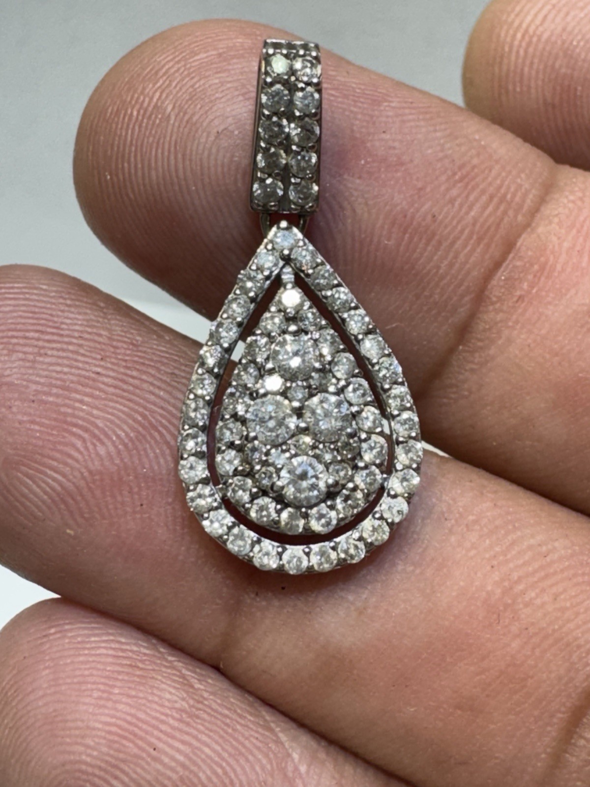 14k White Gold Natural Diamond round cut 1.25ctw Cluster Pendant Teardrop