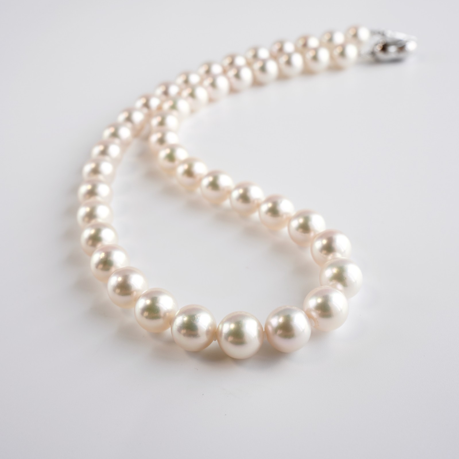 17″,AAA 9-9.5mm Round Hanadama Japanese Akoya Pearl Strand Necklace,Certificate