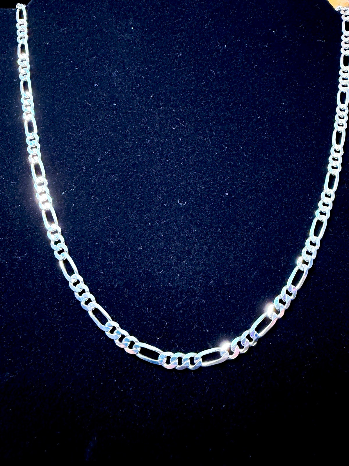925 Stamped Silver Figaro 24in 4MM Necklace Lobster Clasp. 16g