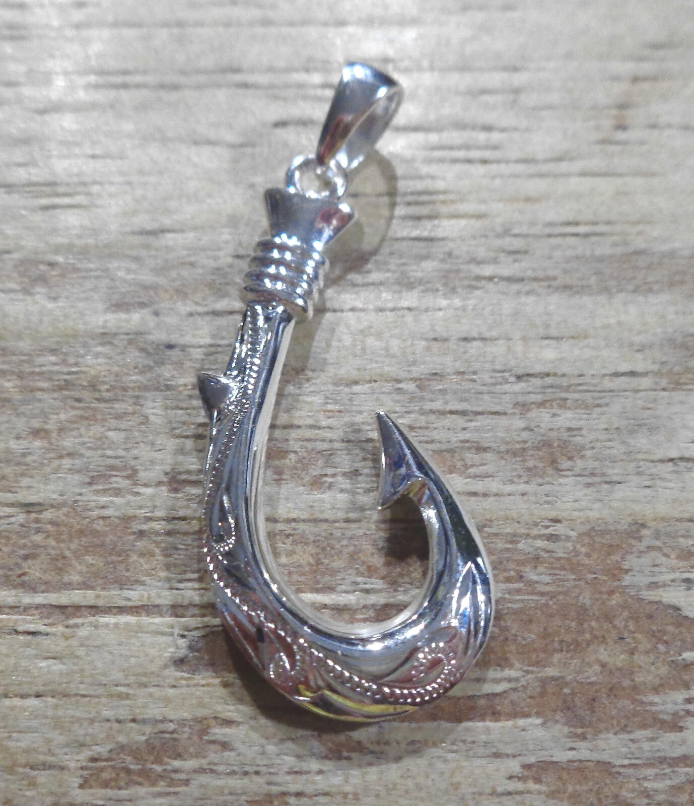 19MM SOLID 925 SILVER 2SIDED ENGRAVED HAWAIIAN SCROLL MAILE FISH HOOK PENDANT #2