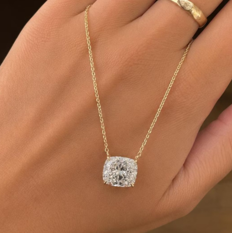 5Ct Cushion-Cut EF/VS1 Lab Grown Diamond Prong Necklace& Pendant 14k Yellow Gold