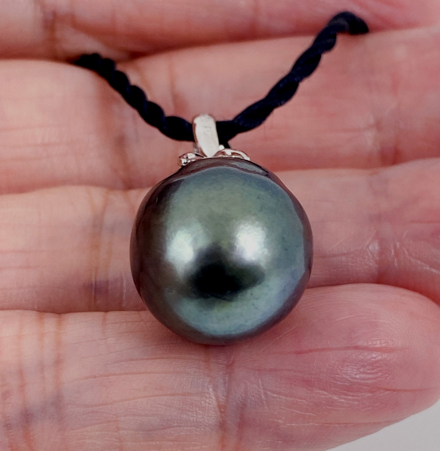 Enormous 15.9 x 19.2mm Peacock Tahitian Pearl Octopus Pendant, 925 Silver #137SP