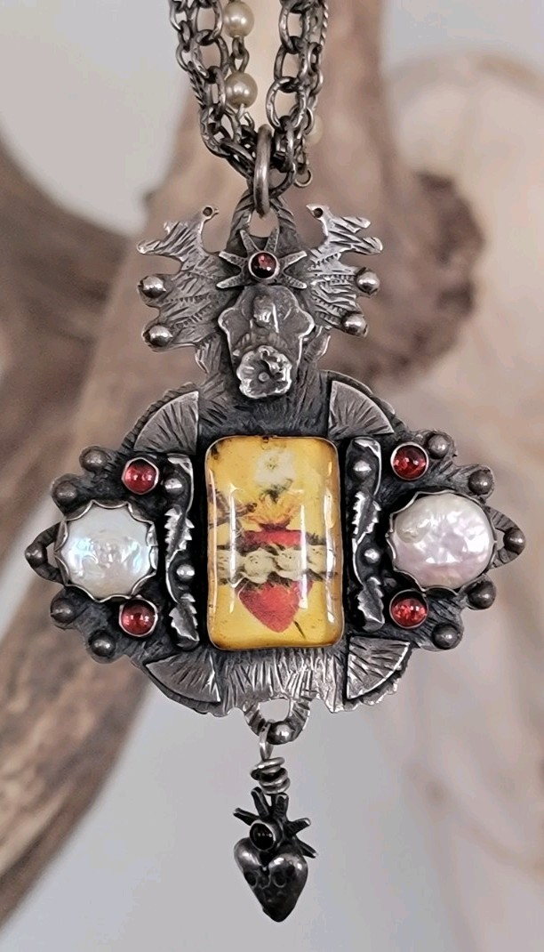 Sweet Bird Studio Sacred Heart W/Pearls Necklace $595 EUC Solid Sterling 925