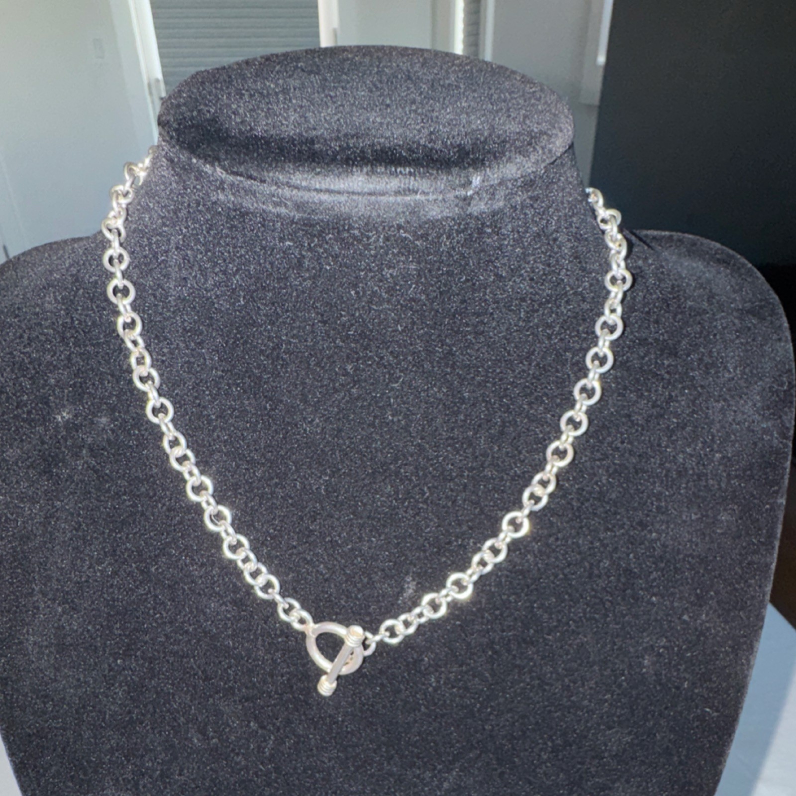 Sterling silver 925round link chain necklace with toggle clasp stylish