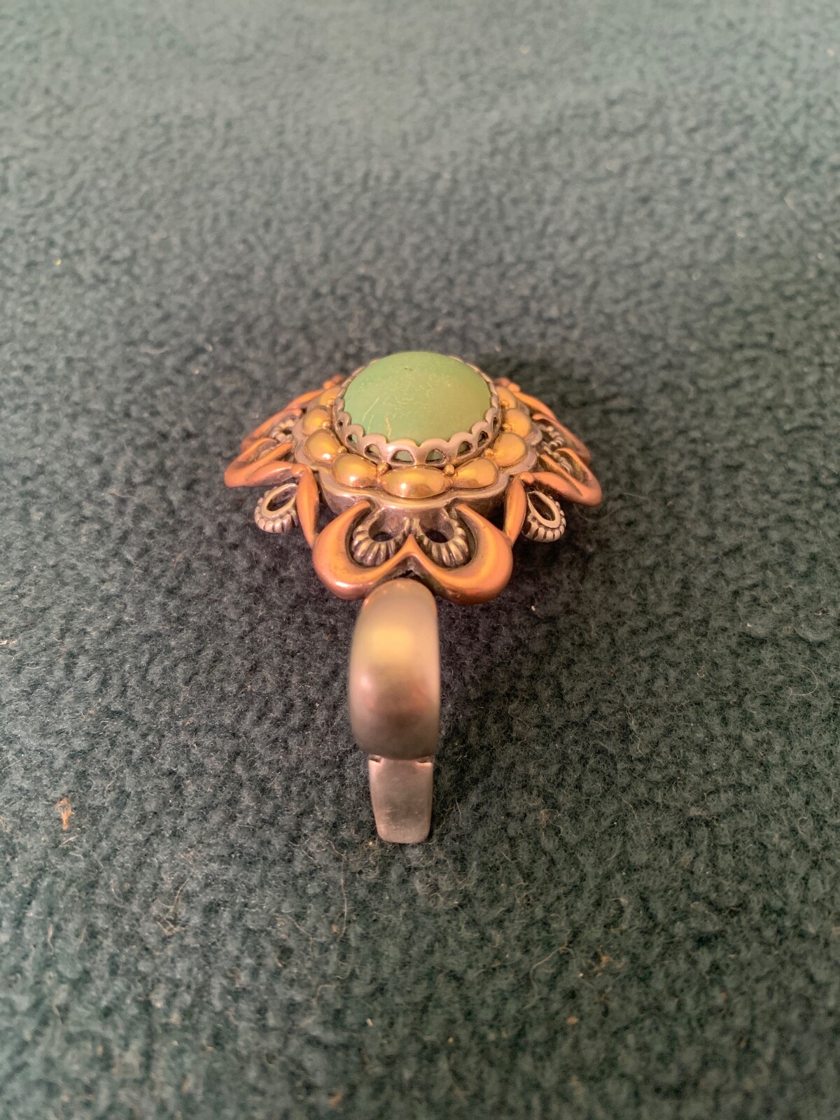 DESIGNER CAROLYN POLLACK STERLING SILVER MIXED METAL GREEN STONE PENDANT
