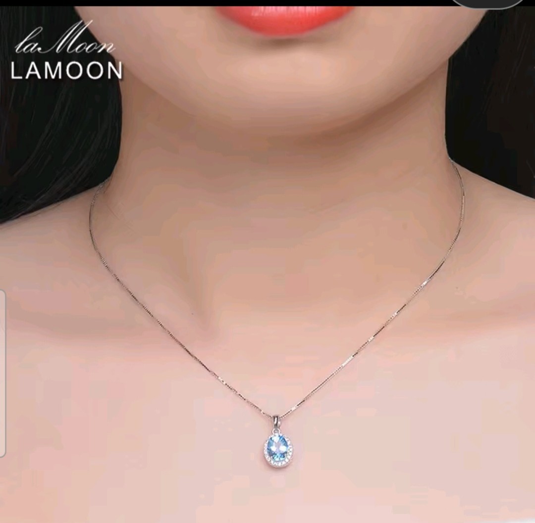 925 Sterling Silver NATURAL Blue Topaz Pendant Necklace PEN66