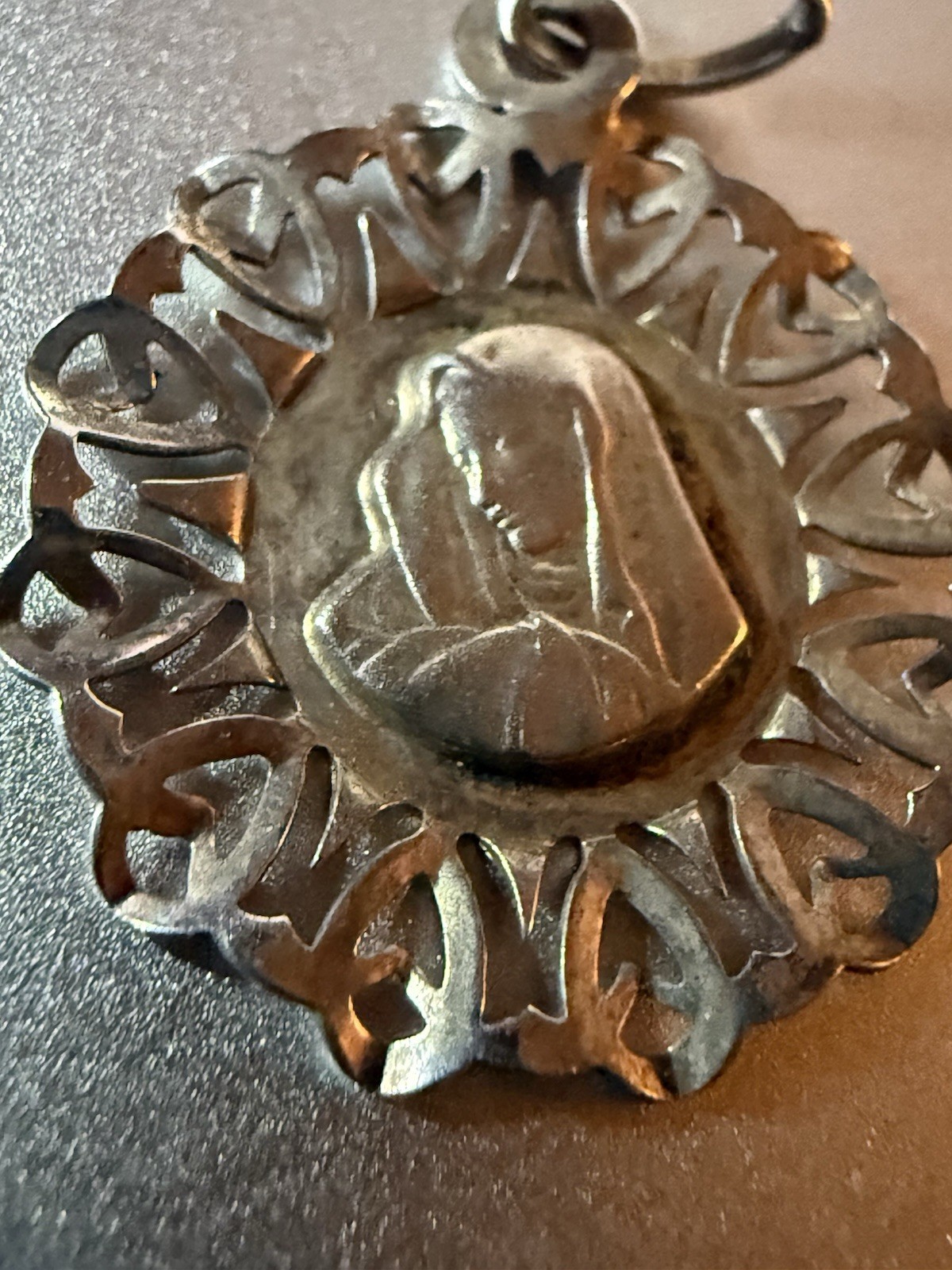 Vintage UNOAERRE ITALIAN Sterling Silver CATHOLIC Virgin Mary Pendant