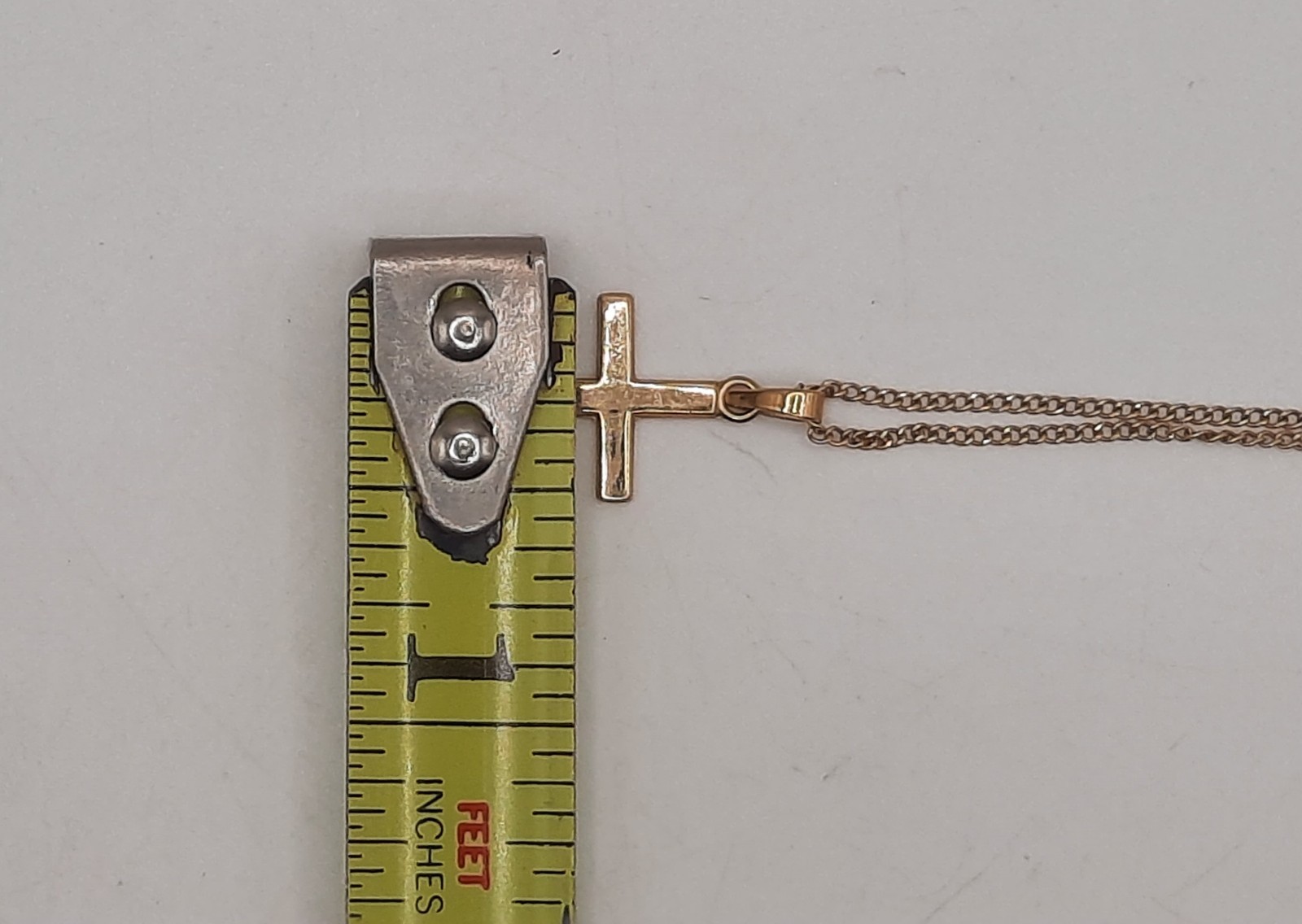 Simple 14k Yellow Gold Cross Pendant Necklace 1.6g 15″ Chain