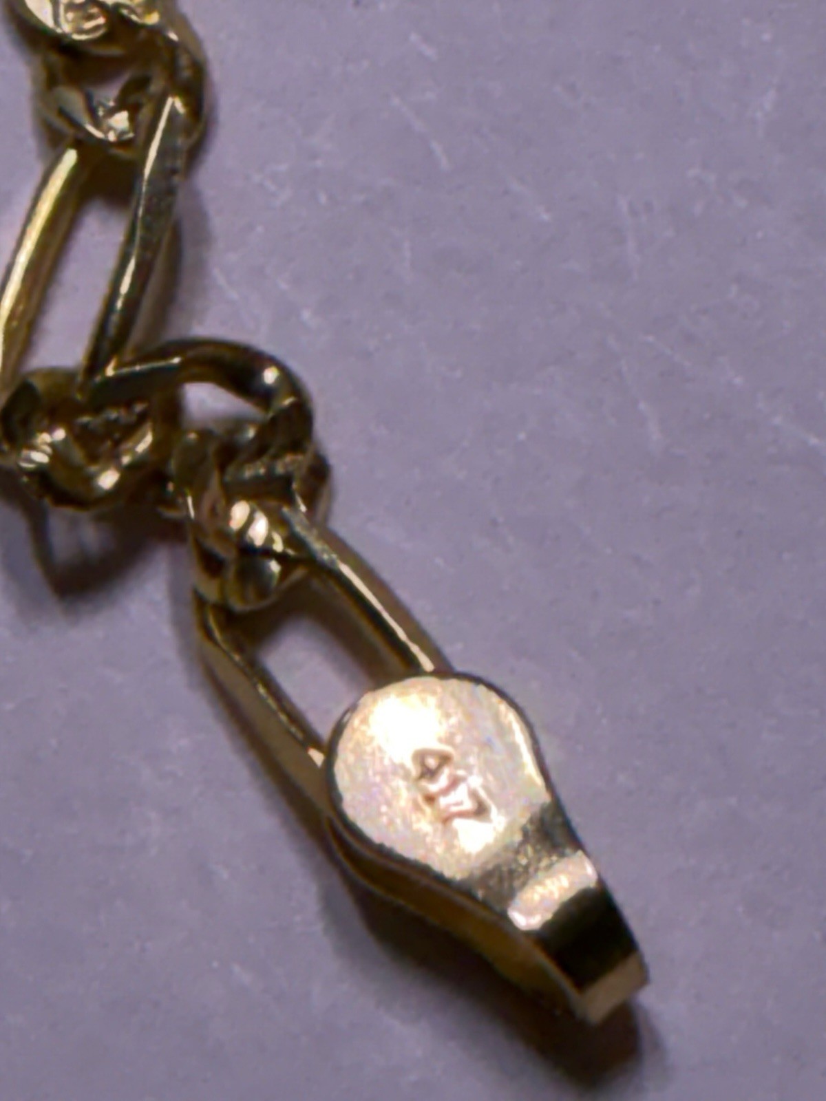 10k Yellow Gold 417 Figaro Chain Necklace with Lobster Clasp- 20 inches, 7.5 g